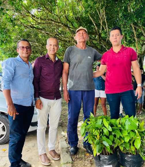 Camacã: Prefeitura chega a marca de 35 mil mudas de Cacau distribuídas para pequenos agricultores
